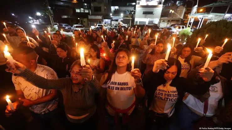 Presos políticos comienzan a salir: una buena noticia que todavía viene con asterisco